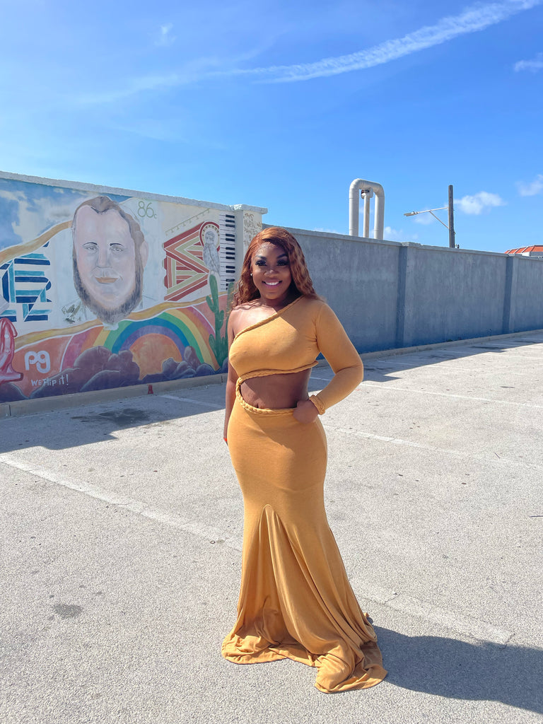 One shoulder Mermaid dress